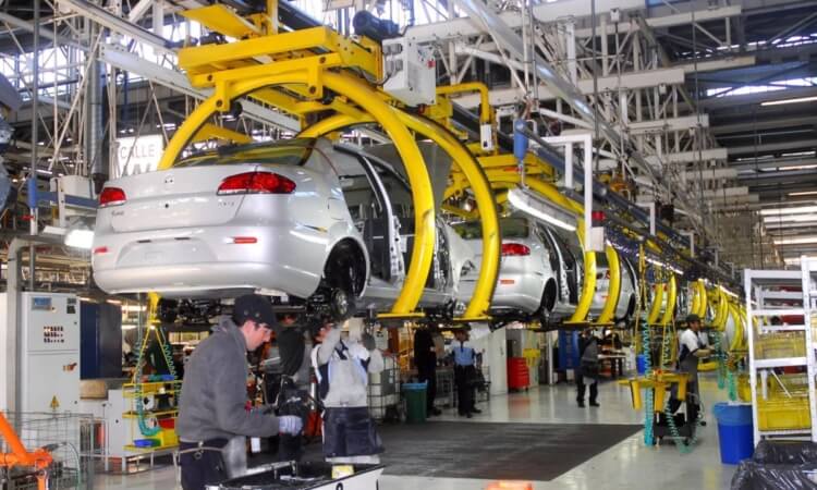 Pierde 2 mil 600 empleos la industria   automotriz en Tamaulipas